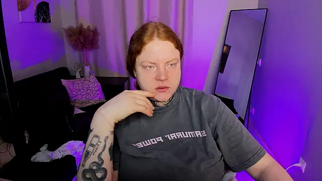 Cassie xKiss online show from April 2026 08:37:01 PM