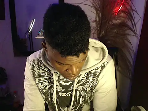 elnigga21 online show from April 2026 08:43:01 AM