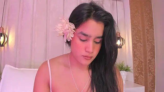 Snapshot of bonniekim_ chatting on March 2025 01:00:01 PM bonniekim online show from March 2025 01:00:01 PM
