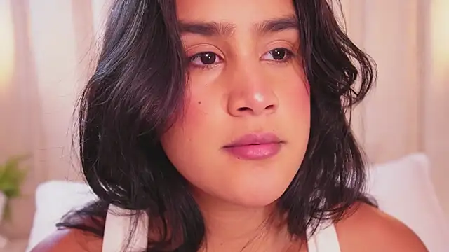 bonniekim  online show from November 2025 09:53:01 PM