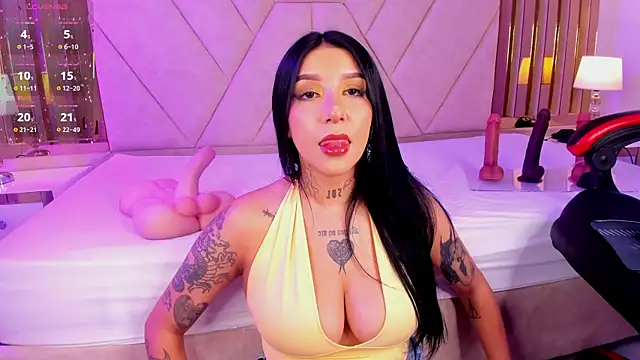 Leiaa  online show from January 2026 05:56:02 AM