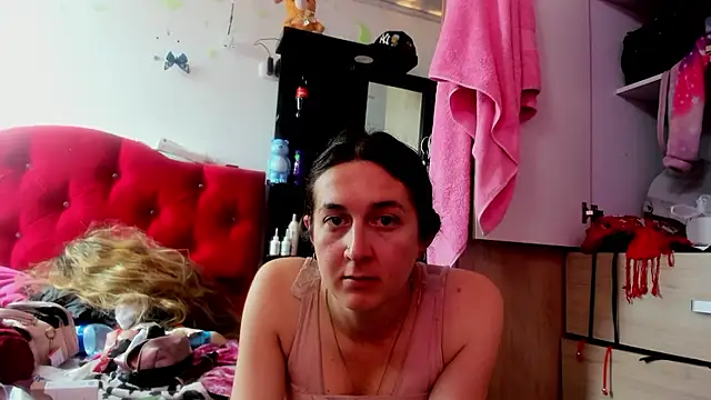 Sweet-Suck69 online show from December 2025 04:31:01 PM