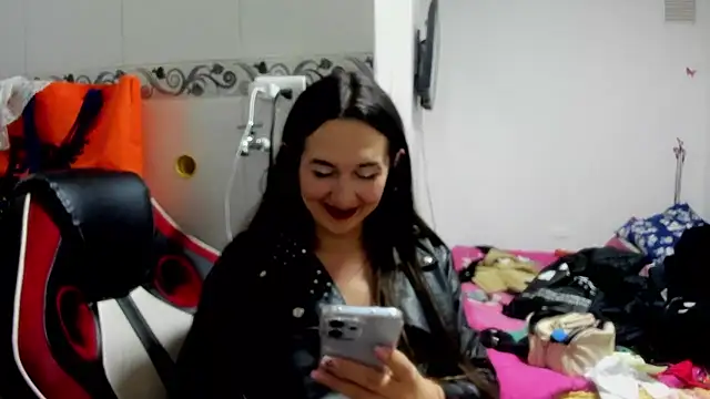 Sweet-Suck69 online show from May 2026 07:25:02 AM