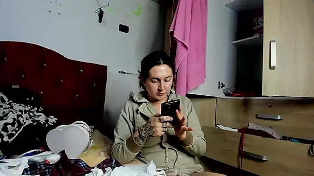 Sweet-Suck69 online show from March 2025 10:51:01 PM
