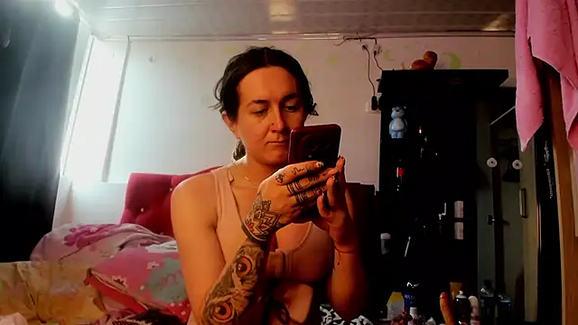 Snapshot of Sweet-Suck69 chatting on December 2025 08:21:01 PM Sweet-Suck69 online show from December 2025 08:21:01 PM