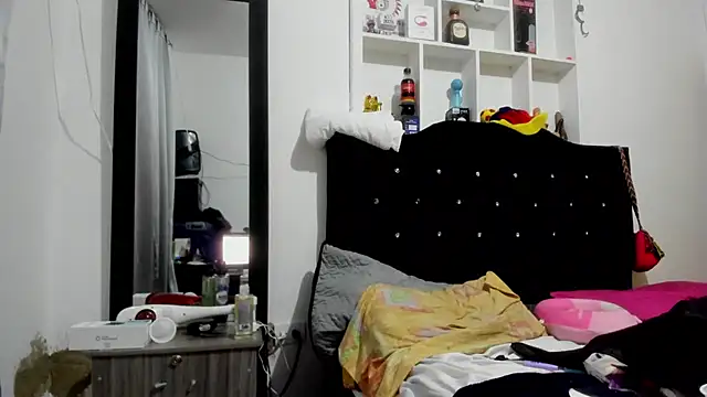 Sweet-Suck69 online show from February 2026 11:38:01 PM