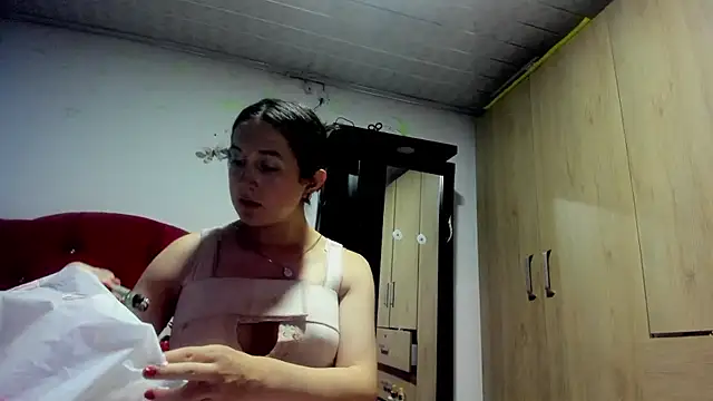 Sweet-Suck69 online show from September 2025 10:56:02 PM