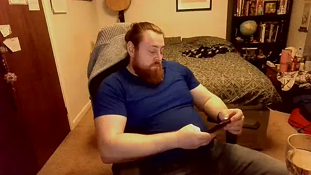 Hairy Guy30 online show from December 2025 11:39:01 PM