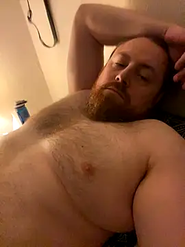 Hairy Guy30 online show from November 2025 10:41:02 AM