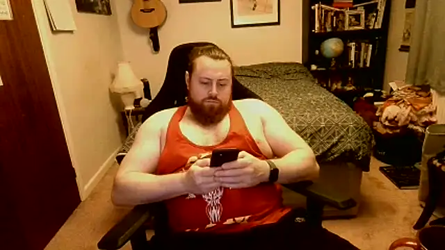 Hairy Guy30 online show from April 2026 08:37:02 PM