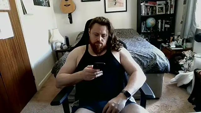 Snapshot of Hairy_Guy30 chatting on June 2026 02:28:01 PM Hairy Guy30 online show from June 2026 02:28:01 PM