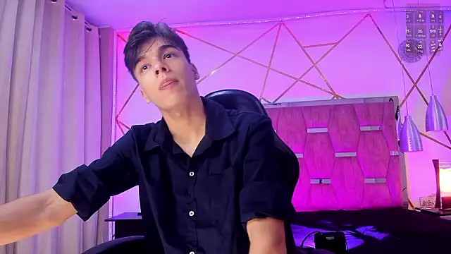 Gerony  online show from March 2026 05:09:02 AM