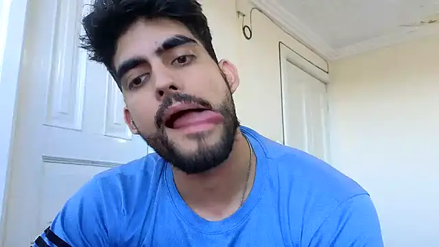 Jackyrose online show from January 2026 09:43:01 PM