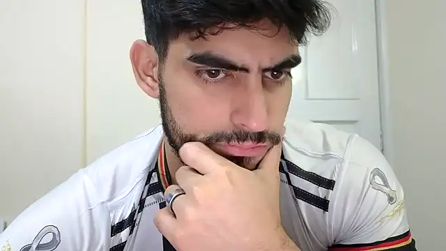 Jackyrose online show from January 2026 11:19:02 PM