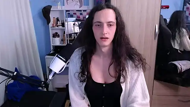 Snapshot of MemiKouki chatting on January 2025 09:04:01 PM MemiKouki online show from January 2025 09:04:01 PM