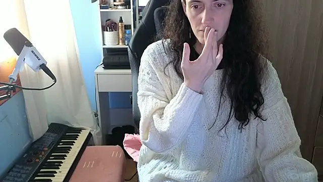 MemiKouki online show from March 2026 04:33:02 PM