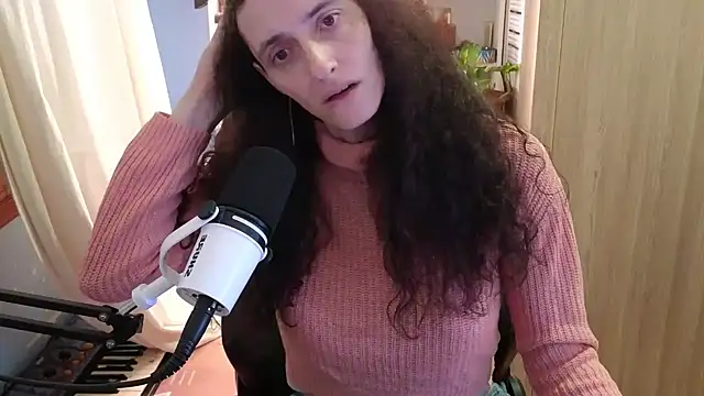 MemiKouki online show from February 2026 06:30:02 PM