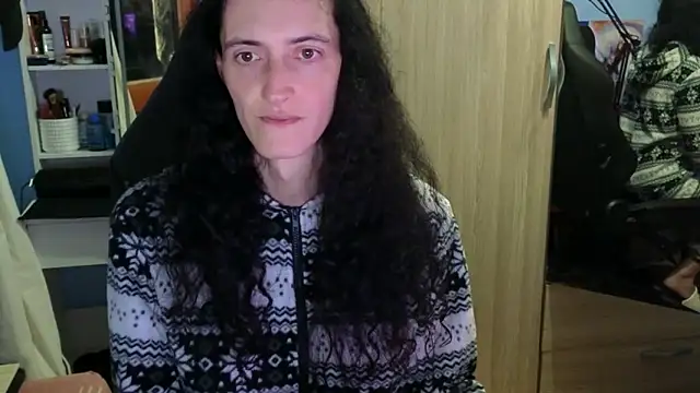 MemiKouki online show from April 2026 03:39:02 PM