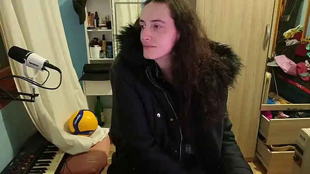 MemiKouki online show from January 2026 06:25:02 PM