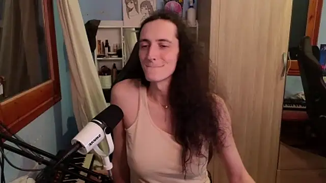 MemiKouki online show from February 2026 05:57:01 PM