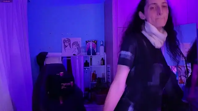 MemiKouki online show from March 2026 07:20:02 PM