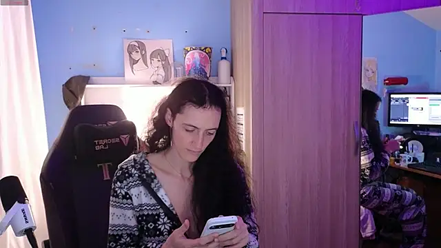 MemiKouki online show from March 2026 03:47:01 PM