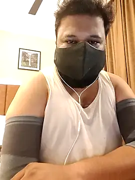 Hunk-Hand6 online show from November 2025 12:00:02 PM