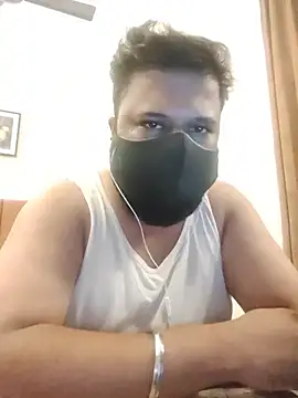 Hunk-Hand6 online show from November 2025 05:51:01 PM