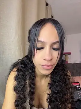 Snapshot of Miaa_love6969 chatting on May 2026 02:15:01 AM Miaa love6969 online show from May 2026 02:15:01 AM