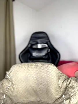 Miaa love6969 online show from October 2025 11:29:02 PM