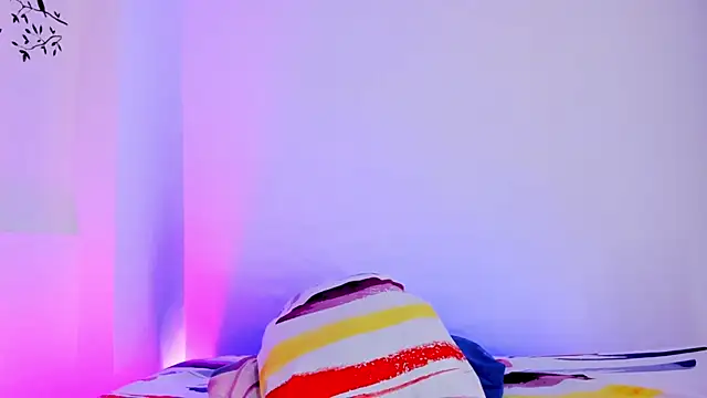 Snapshot of ayheleensexygirl1 chatting on November 2025 08:24:02 PM ayheleensexygirl1 online show from November 2025 08:24:02 PM