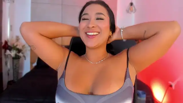 BellaHarllow online show from May 2026 08:27:02 PM