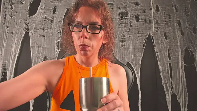 Snapshot of SaraDesirexo chatting on October 2025 12:26:02 PM SaraDesirexo online show from October 2025 12:26:02 PM