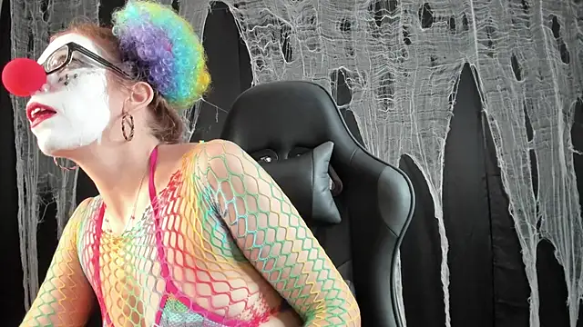 Snapshot of SaraDesirexo chatting on October 2025 11:18:01 AM SaraDesirexo online show from October 2025 11:18:01 AM