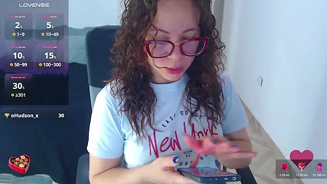 SharonR1 online show from May 2026 11:37:01 PM