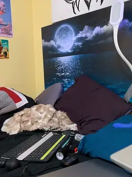 Mic Oxinner online show from April 2026 03:30:02 PM