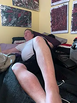 Mic Oxinner online show from February 2026 07:08:02 PM