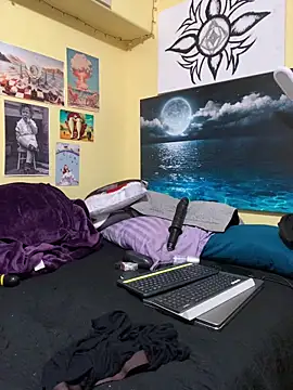 Mic Oxinner online show from March 2026 03:01:01 PM