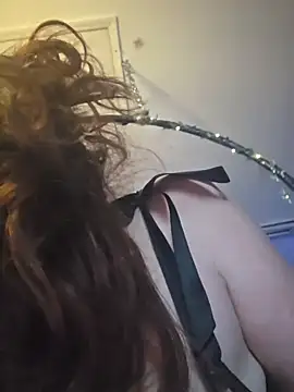 Avaivory online show from November 2025 04:06:02 AM