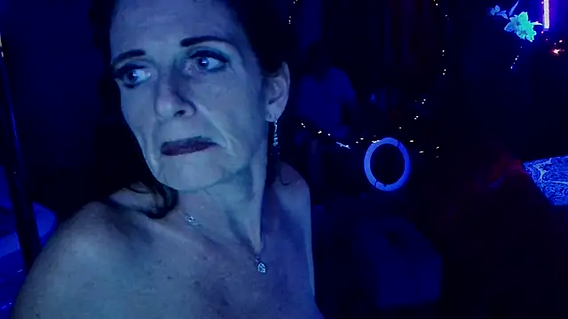 Avaivory online show from February 2025 09:48:01 PM