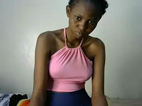 Snapshot of Kasweet_Lee chatting on February 2025 09:43:02 PM Kasweet Lee online show from February 2025 09:43:02 PM