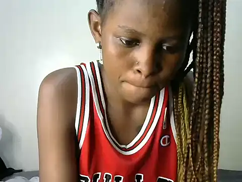 Snapshot of Kasweet_Lee chatting on October 2025 04:51:02 PM Kasweet Lee online show from October 2025 04:51:02 PM