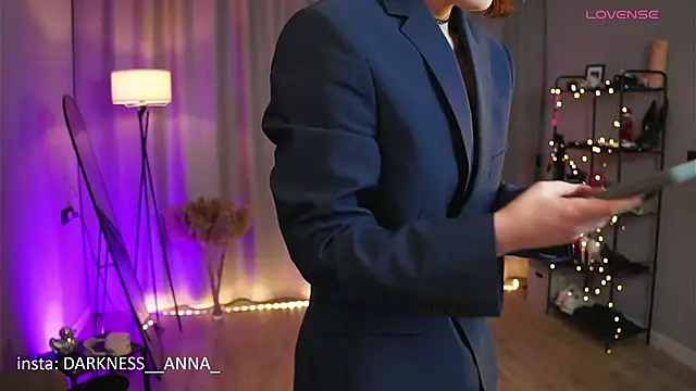 AnnaTrueno online show from January 2026 05:49:02 PM