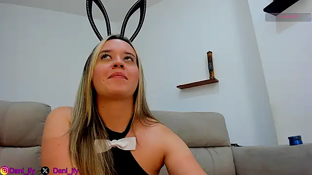 Dani javi online show from December 2025 01:06:02 AM