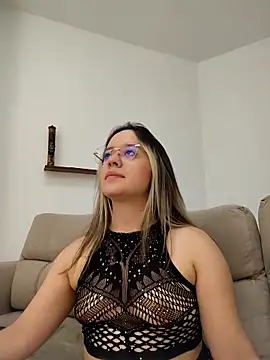 Dani javi online show from April 2026 10:05:02 PM