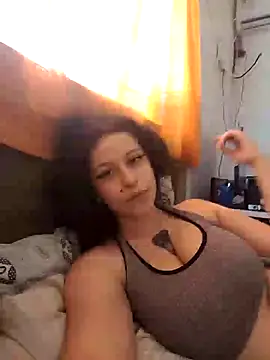 Snapshot of dojamelie_ chatting on December 2024 03:55:01 PM dojamelie online show from December 2024 03:55:01 PM