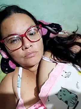 Snapshot of kataleya1212 chatting on December 2024 08:44:02 PM kataleya1212 online show from December 2024 08:44:02 PM