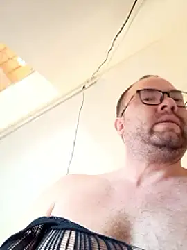 Mickael19 online show from January 2026 01:28:02 PM
