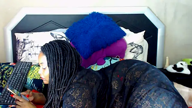 Snapshot of Bulkyyass chatting on March 2025 03:06:01 PM Bulkyyass online show from March 2025 03:06:01 PM