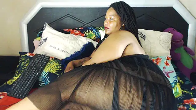 Bulkyyass online show from December 2025 12:00:01 AM